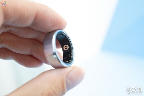 指尖的智慧 智能戒指，不止于心率与计步的优雅革命